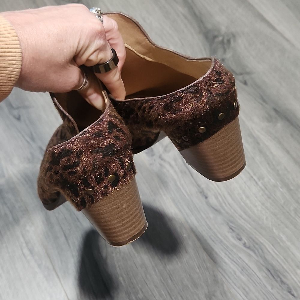 Faux Leopard Calfhair Slip On Heeled Mules - Picture 4 of 7